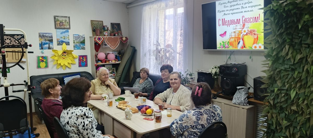 «Всё идёт, как по мёду» «Всё идёт, как по мёду»